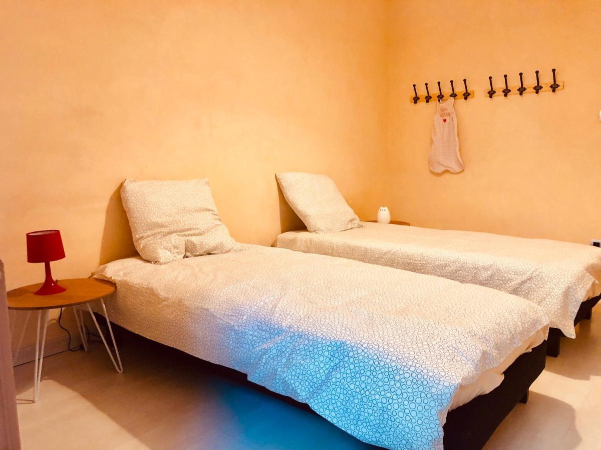 Magnifique Appartement Tout Equipe - 6 Personnes Le Puy-en-Velay Bagian luar foto
