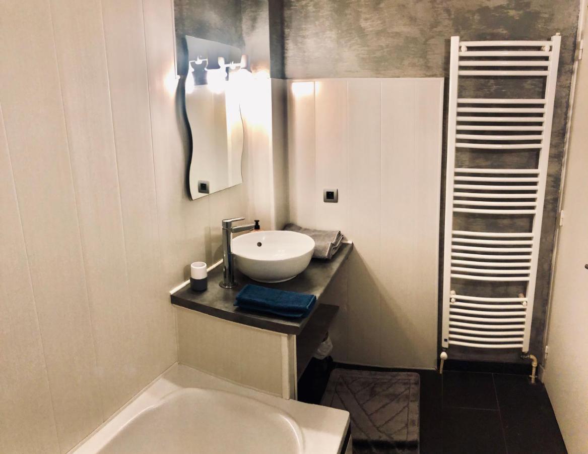Magnifique Appartement Tout Equipe - 6 Personnes Le Puy-en-Velay Bagian luar foto